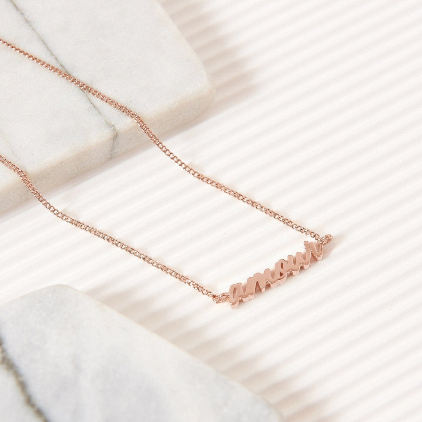 Amour Signature Necklace - Capsul