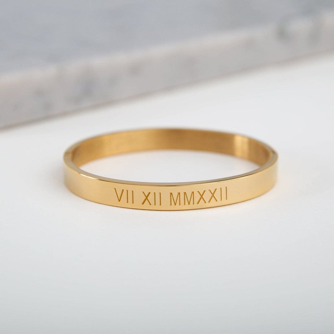 Custom Classic Hinged Bangle | Personalized Engraved Custom Classic Hinged Bangle | Personalized Engraved