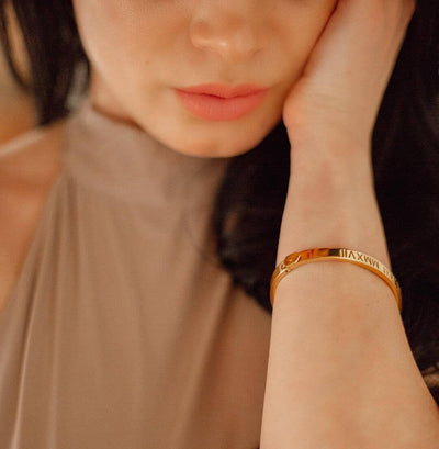 Custom Classic Hinge Bangle | Hinged Bracelet - Capsul