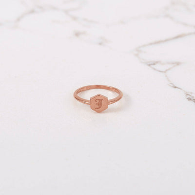 Custom Dainty Signet Ring - Capsul