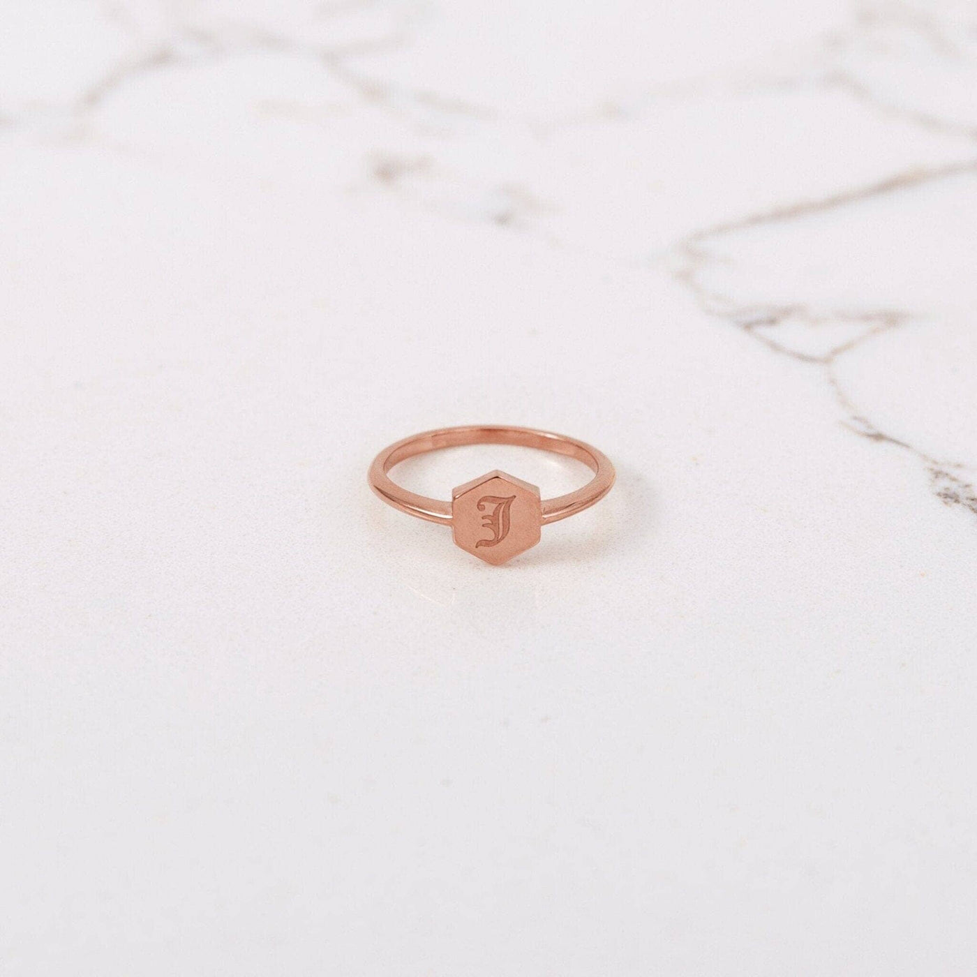 Custom Dainty Signet Ring - Capsul