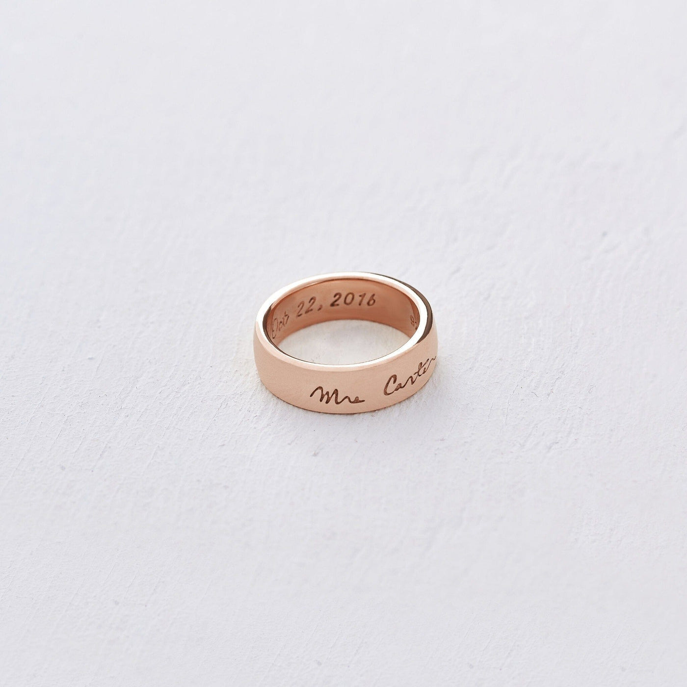 Custom Medium Classic Ring - Capsul