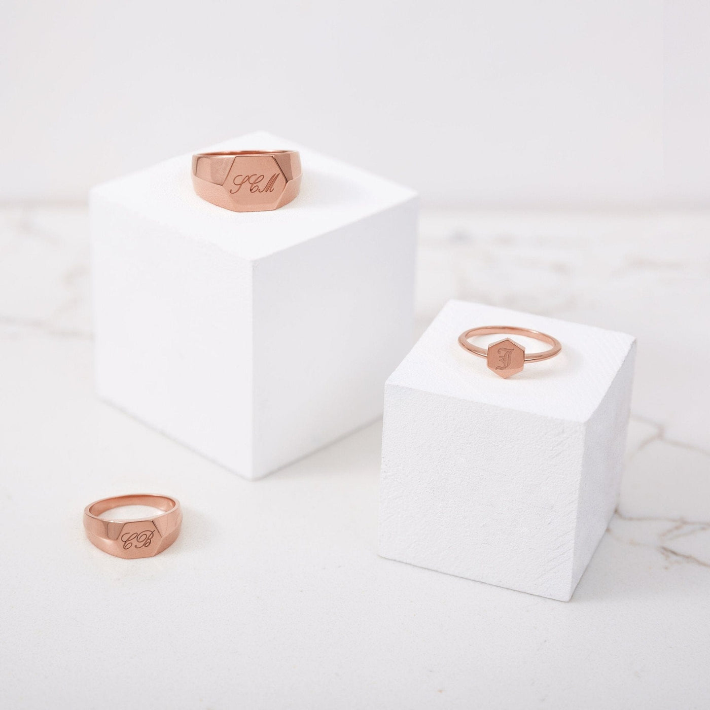 Custom Signet Ring - Capsul