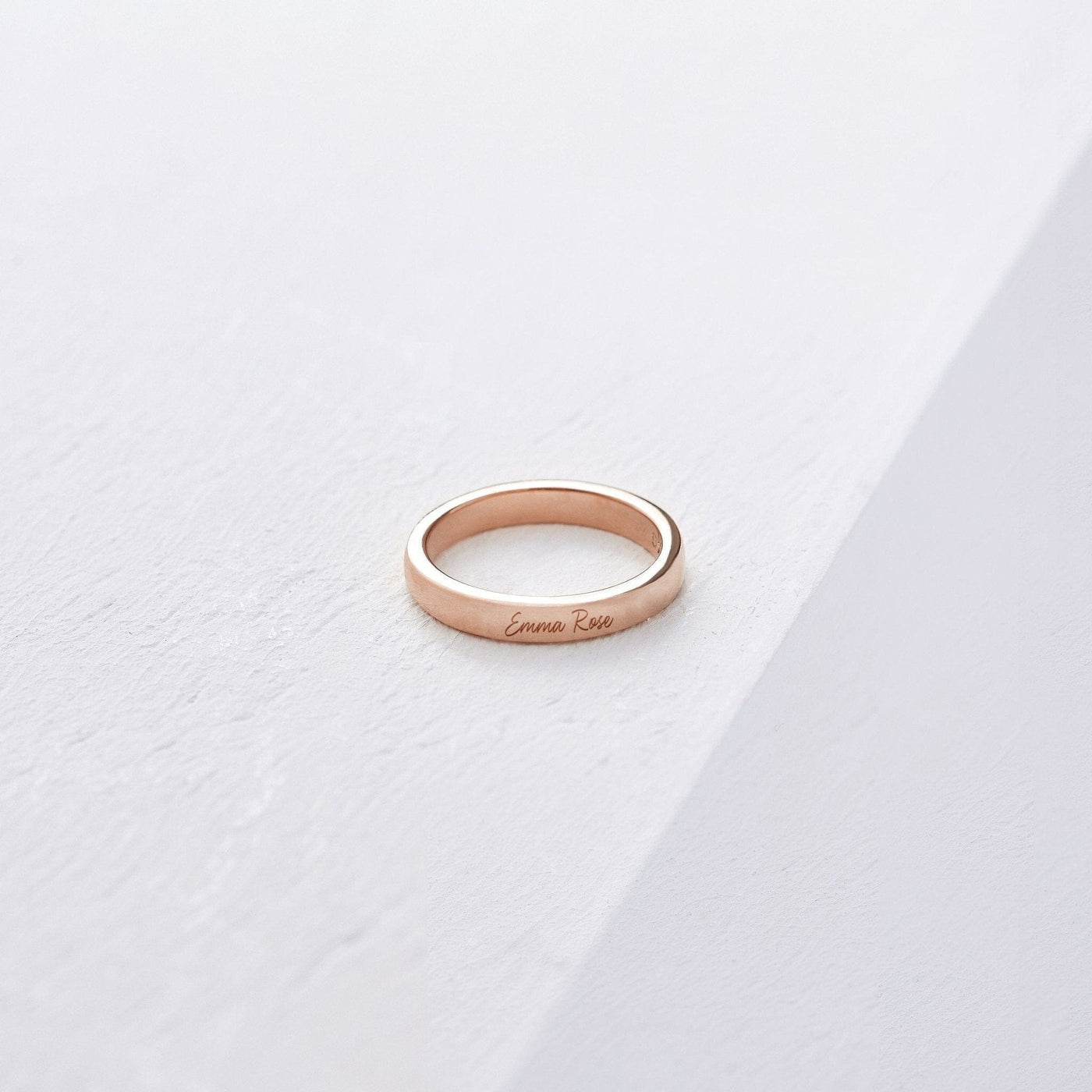 Custom Thin Classic Ring - Capsul