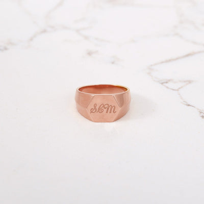 Custom Wide Signet Ring - Capsul