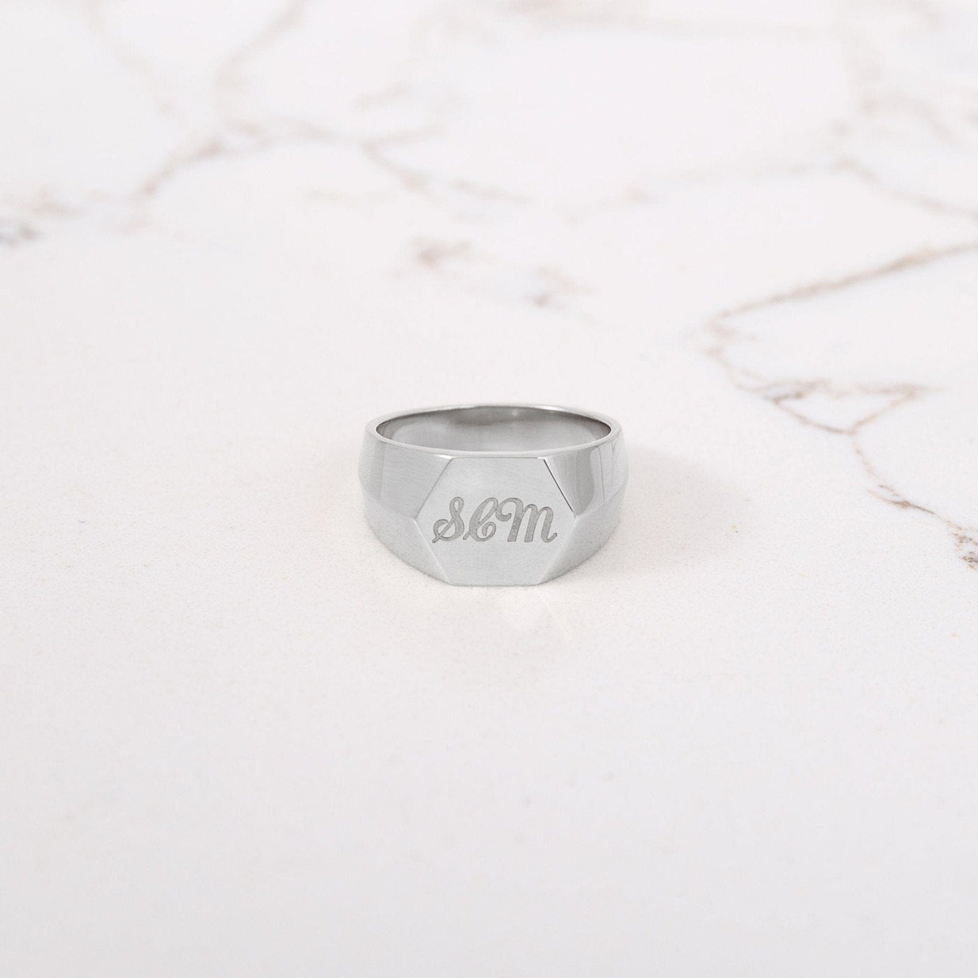 Custom Wide Signet Ring - Capsul