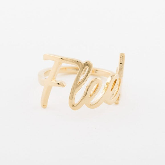 Fleek Signature Ring - Capsul