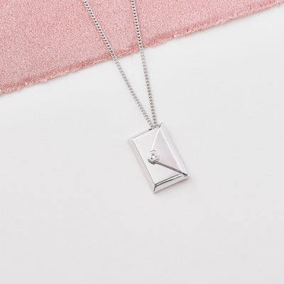 Love Letter Envelope Necklace - Capsul