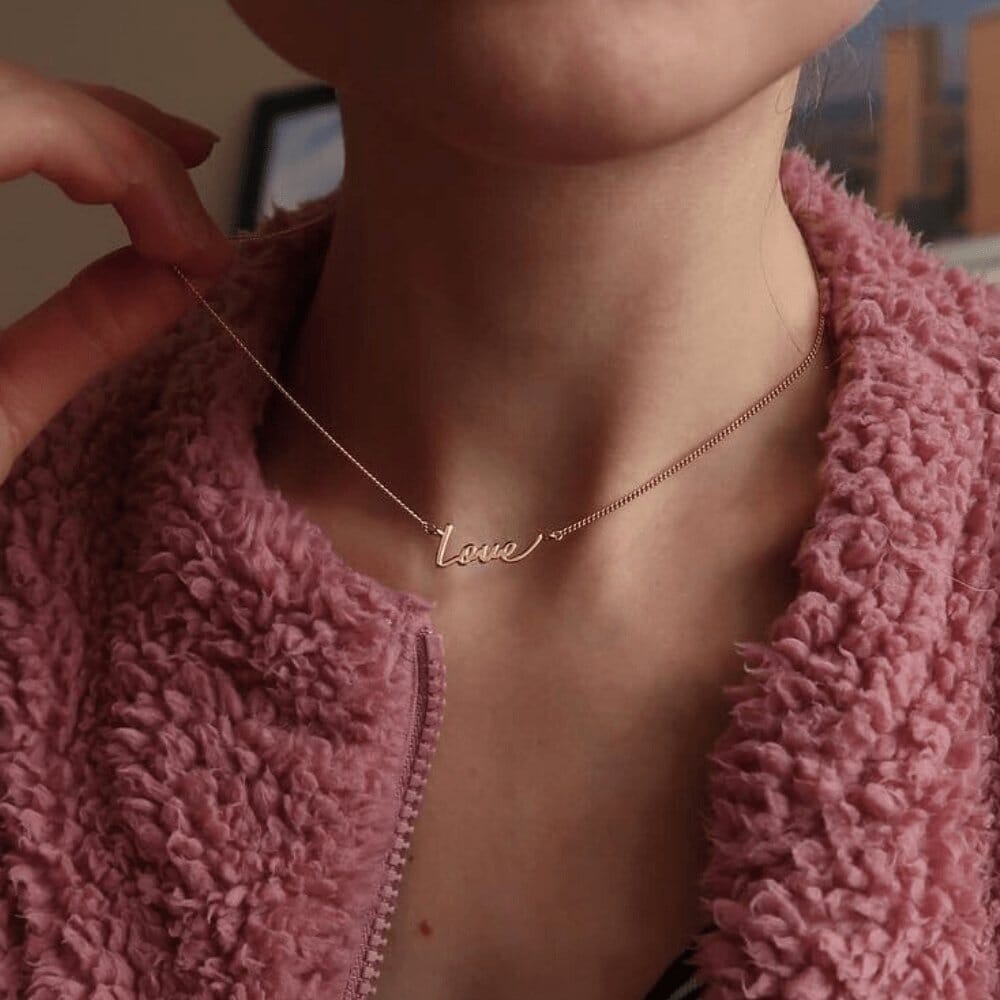 Love Signature Necklace - Capsul