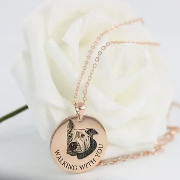 Custom Portrait Circle Pendant necklace - Capsul