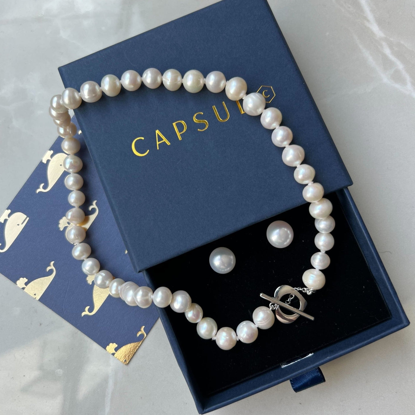 Freshwater Pearls Necklace with Heart Toggle Clasp and Earrings set - Capsul