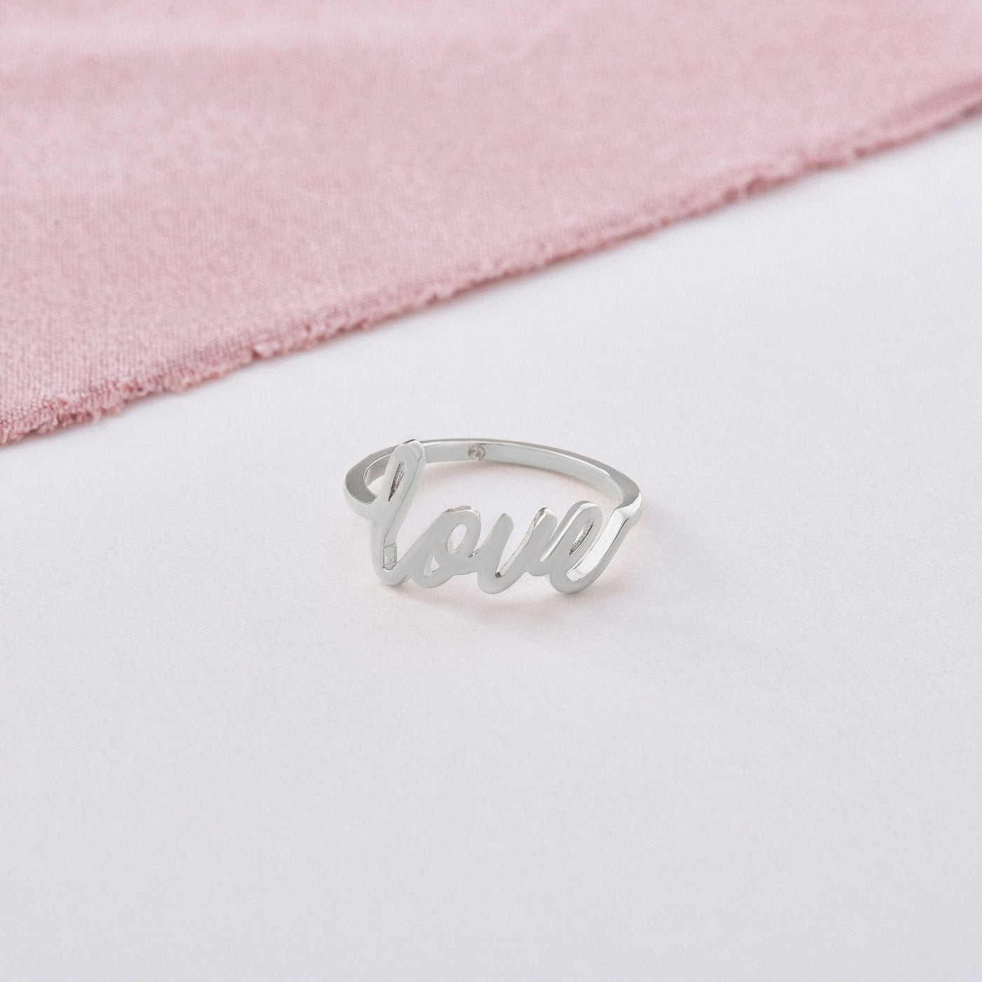 Love Signature Ring - Capsul