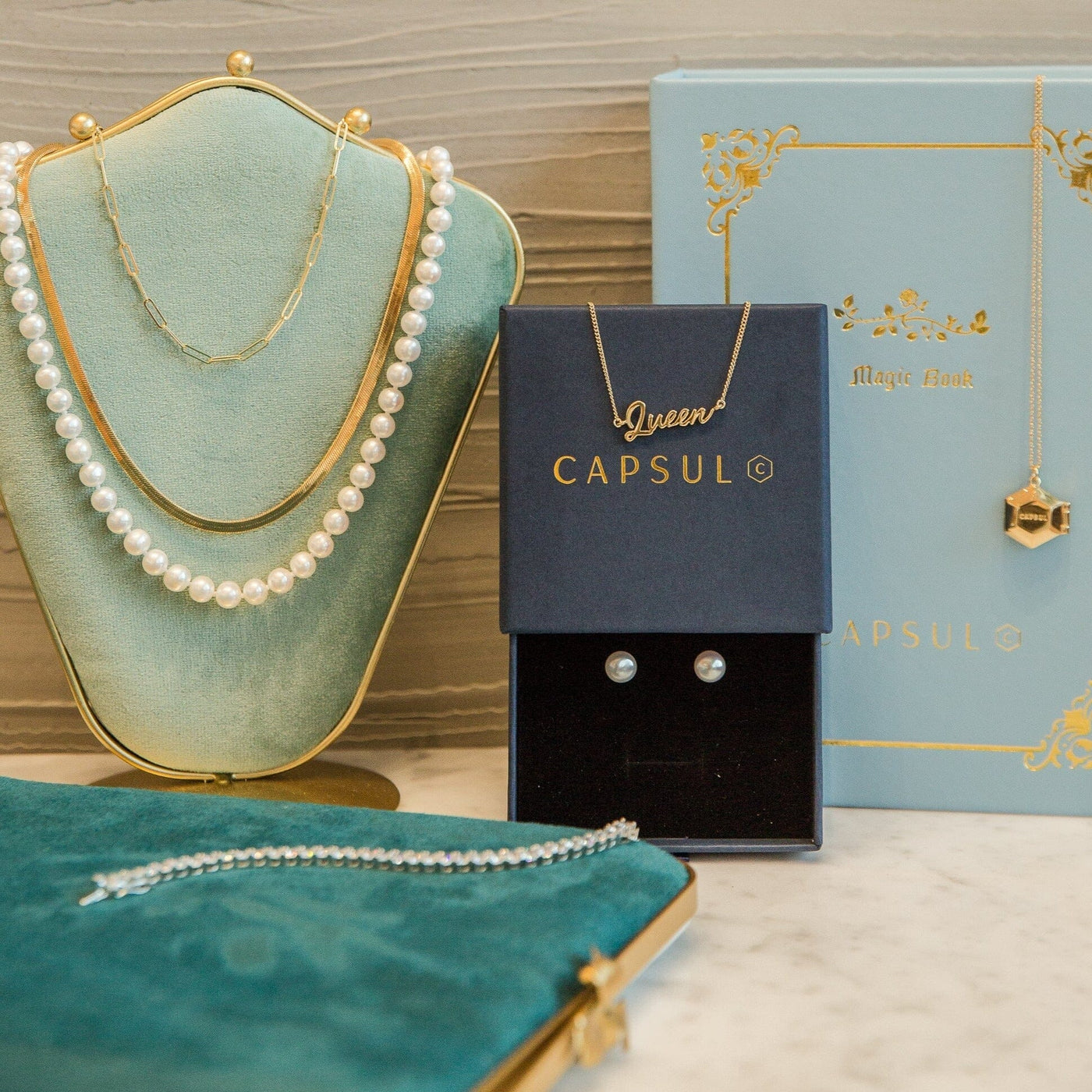 "Quiet Luxury" Gift Box - Capsul